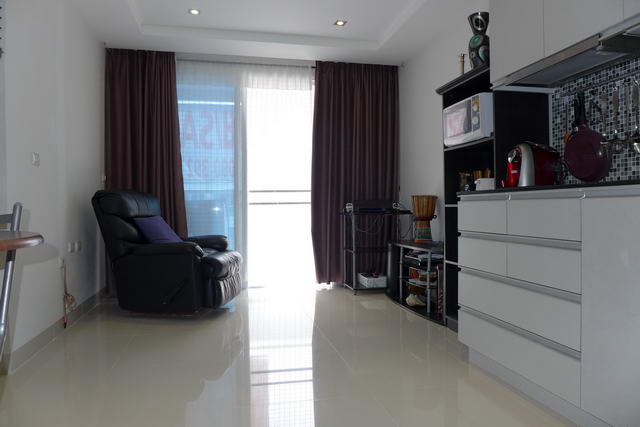 South Pattaya, New Novana Residence Condo for Sale