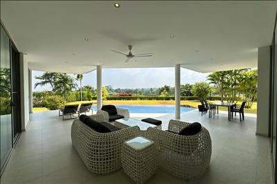 Silverhill Residence, moderne Designer-Poolvilla zum Verkauf