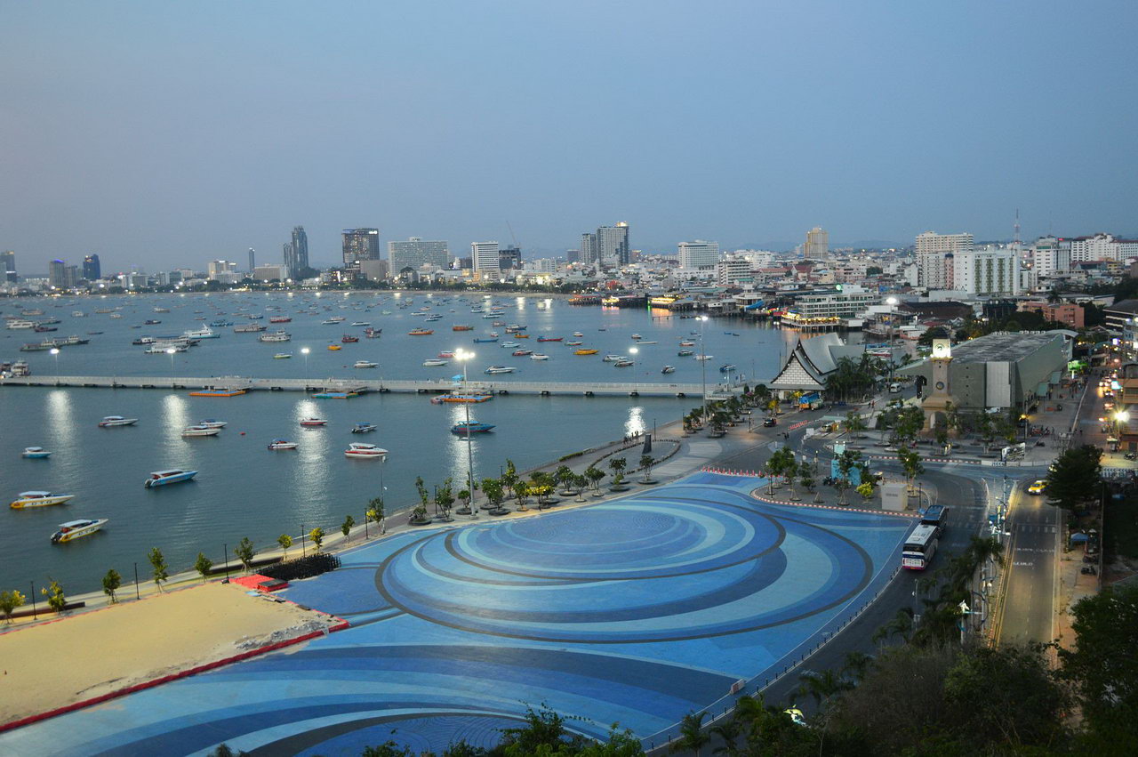 South Pattaya Hotel for Sale 180 M. THB