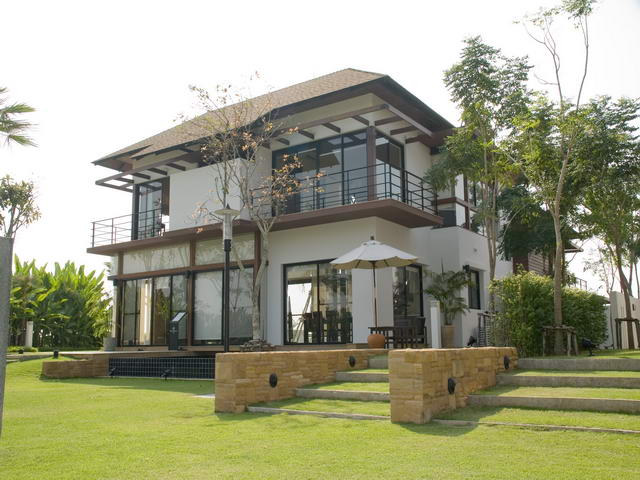 Ost Pattaya Horsehoe Point The Residence  Luxus Pool Villa zum Verkauf 37.838 M. THB