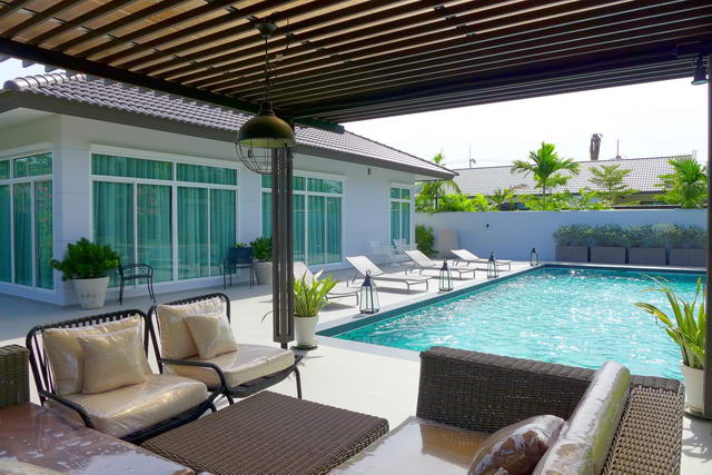 Huay Yai, Panalee Banna Village, New Modern House for Sale 10.074 M. THB