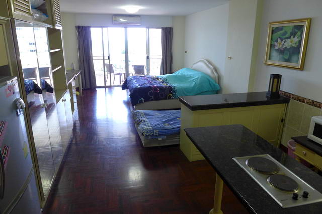 Wong Amat Beach, Park Beach Condo Studio Suite zu verkaufen 2.9 M. THB