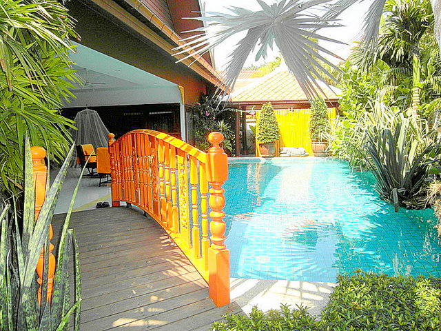 Jomtien Beach C'est Palai Detached Pool Villa zu verkaufen 9.9 M. THB