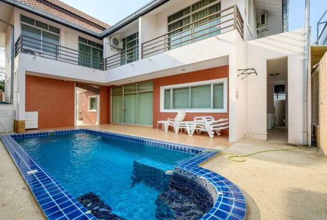 Nähe Jomtien Beach, T W Palm Resort House zum Verkauf 8.09 M. THB