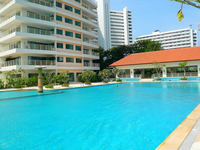 Jomtien Dong Tarn Beach View Talay 5C Studio for Sale