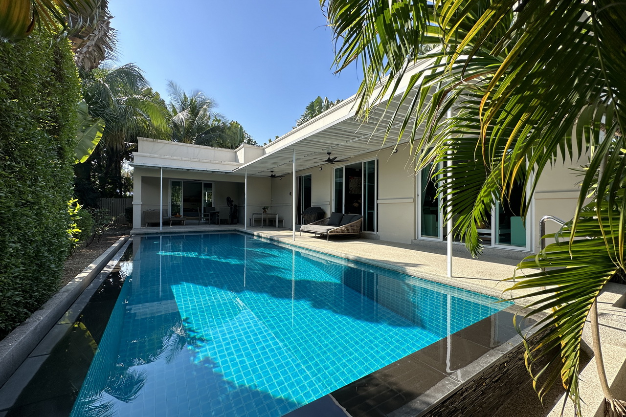 Ost Pattaya, Vineyard 3 La Residence Pool Villa zum Verkauf