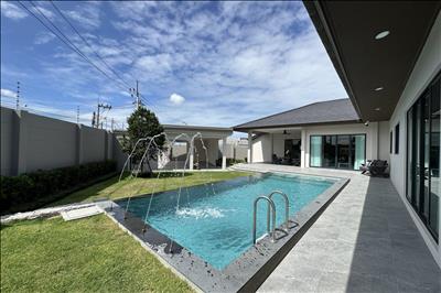 East Pattaya Mabprachan, Stunning Pool Villa for Sale