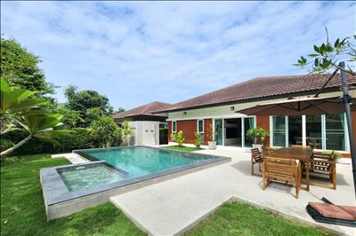 Huay Yai, Ban Panalee Village, Poolvilla zu verkaufen
