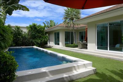 East Pattaya, Vineyard 3 La Residence Pool Villa for Rent